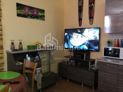 公寓 2-комн 48 m² - 尼科·皮罗斯马尼, Batumi