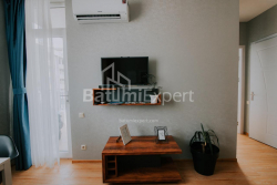公寓 2-комн 72 m² - 治安官 Khimshiashvili, Batumi
