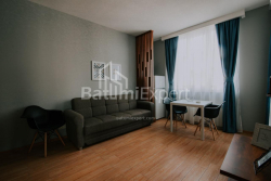 公寓 2-комн 72 m² - 治安官 Khimshiashvili, Batumi