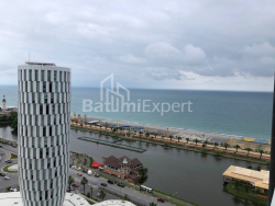 公寓 31 平方米的公寓 - 治安官 Khimshiashvili, Batumi, 佐治亚州。