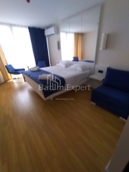 公寓 1-комн 33 m² - 治安官 Khimshiashvili, Batumi