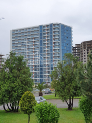 公寓 33.2 平方米的公寓 - 治安官 Khimshiashvili, Batumi, 佐治亚州。