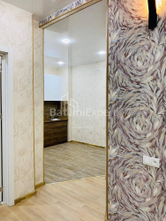 公寓 4-комн 76 m² - 沙尔瓦·伊纳萨里泽, Batumi