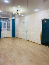 公寓 4-комн 76 m² - 沙尔瓦·伊纳萨里泽, Batumi