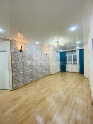 公寓 4-комн 76 m² - 沙尔瓦·伊纳萨里泽, Batumi