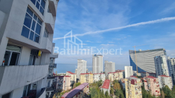 公寓 112 平方米的公寓 - 沙尔瓦·伊纳萨里泽, Batumi, 佐治亚州。