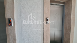 公寓 112 平方米的公寓 - 沙尔瓦·伊纳萨里泽, Batumi, 佐治亚州。