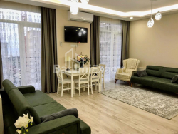 公寓 3-комн 84 m² - 伊利亚·查瓦查瓦泽, Batumi