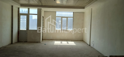 公寓 2-комн 81.4 m² - 沙尔瓦·伊纳萨里泽, Batumi