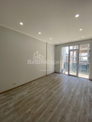 公寓 2-комн 40.5 m² - 治安官 Khimshiashvili, Batumi