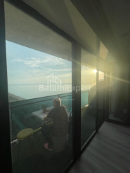 公寓 56 平方米的公寓 - 治安官 Khimshiashvili, Batumi, 佐治亚州。
