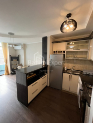 公寓 2-комн 51 m² - 尼科·皮罗斯马尼, Batumi