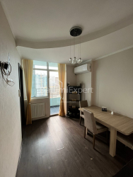 公寓 2-комн 51 m² - 尼科·皮罗斯马尼, Batumi