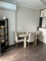 公寓 2-комн 51 m² - 尼科·皮罗斯马尼, Batumi