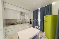 私宅 4-комн 170 m² - 机场高速, Batumi