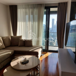 公寓 3-комн 84 m² - 鲁斯塔韦利, Batumi