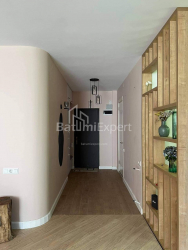 公寓 3-комн 91 m² - 治安官 Khimshiashvili, Batumi