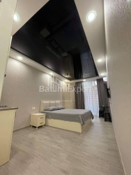 公寓 2-комн 52 m² - 治安官 Khimshiashvili, Batumi
