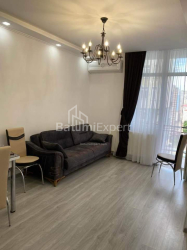 公寓 2-комн 50 m² - 沙尔瓦·伊纳萨里泽, Batumi