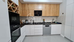 公寓 4-комн 93 m² - 塞利玛·希姆希亚什维利, Batumi