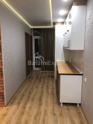 公寓 3-комн 57 m² - 优素福·科巴拉泽, Batumi