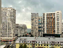 公寓 110 平方米的公寓 - 米哈伊尔·贾瓦希什维利, Batumi, 佐治亚州。