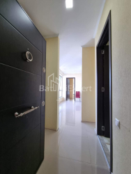 公寓 2-комн 53 m² - 尼科·皮罗斯马尼, Batumi
