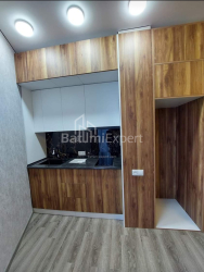 公寓 2-комн 43.5 m² - 英雄巷, Batumi