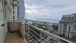 公寓 60 平方米的公寓 - 祖拉巴戈尔吉拉泽, Batumi, 佐治亚州。