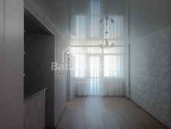 公寓 2-комн 46 m² - 尼科·皮罗斯马尼, Batumi