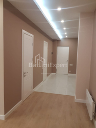 公寓 4-комн 100 m² - 祖拉巴戈尔吉拉泽, Batumi