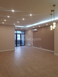 公寓 4-комн 100 m² - 祖拉巴戈尔吉拉泽, Batumi