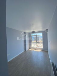 公寓 4-комн 121 m² - 莱赫和玛丽亚·卡钦斯基, Batumi