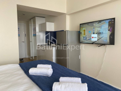 公寓 1-комн 28 m² - 治安官 Khimshiashvili, Batumi