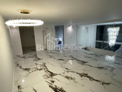 公寓 3-комн 95 m² - 优素福·科巴拉泽, Batumi