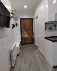 公寓 2-комн 51 m² - 尼科·皮罗斯马尼, Batumi