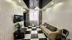 公寓 2-комн 62 m² - 沙尔瓦·伊纳萨里泽, Batumi