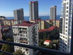 公寓 2-комн 42 m² - 尼科·皮罗斯马尼, Batumi