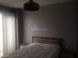 公寓 1-комн 30 m² - 阿斯兰·阿巴希泽将军, Batumi