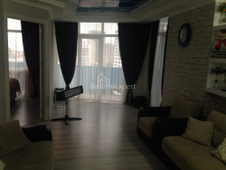 公寓 3-комн 81 m² - 沙尔瓦·伊纳萨里泽, Batumi