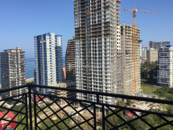 公寓 1-комн 74.7 m² - 治安官 Khimshiashvili, Batumi