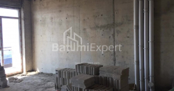 公寓 39.3 平方米的公寓 - 治安官 Khimshiashvili, Batumi, 佐治亚州。