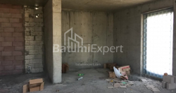 公寓 74.7 平方米的公寓 - 治安官 Khimshiashvili, Batumi, 佐治亚州。