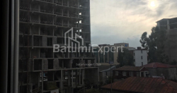 公寓 3-комн 55 m² - 拉多·古迪亚什维利, Batumi