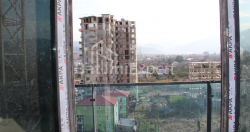 公寓 62.7 平方米的公寓 - 莱赫和玛丽亚·卡钦斯基, Batumi, 佐治亚州。