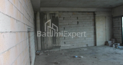 公寓 75.57 平方米的公寓 - 莱赫和玛丽亚·卡钦斯基, Batumi, 佐治亚州。