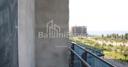 公寓 75.57 平方米的公寓 - 莱赫和玛丽亚·卡钦斯基, Batumi, 佐治亚州。