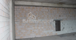 公寓 75.57 平方米的公寓 - 莱赫和玛丽亚·卡钦斯基, Batumi, 佐治亚州。