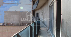 公寓 63.24 平方米的公寓 - 莱赫和玛丽亚·卡钦斯基, Batumi, 佐治亚州。