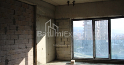 公寓 63.24 平方米的公寓 - 莱赫和玛丽亚·卡钦斯基, Batumi, 佐治亚州。